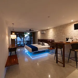 Retiro Maya Suites 3*, Tulum México
