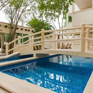 Casa Del Arbol Apartment Playa del Carmen